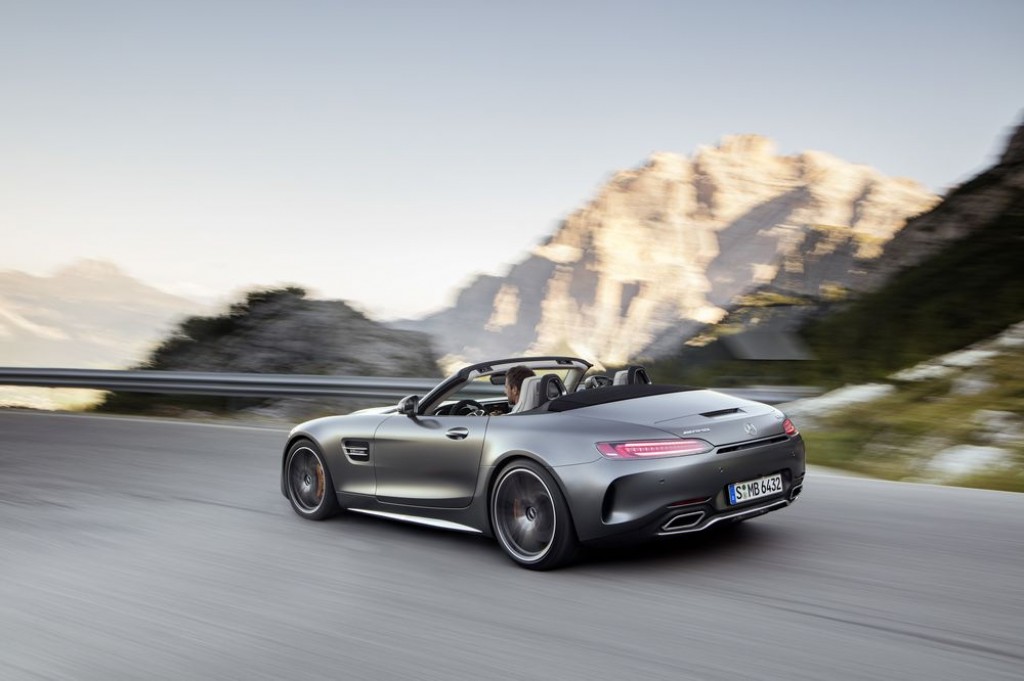 Mercedes-AMG GT : elle enlève enfin le haut - photo 12