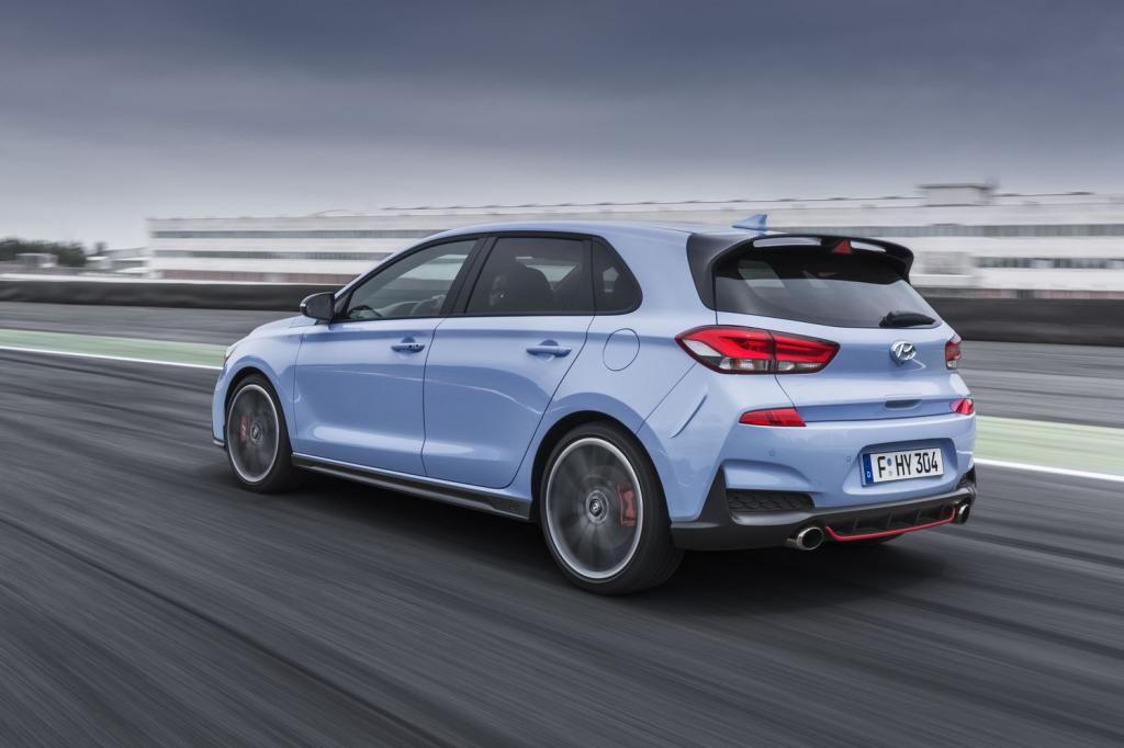 Hyundai s'attaque à la Golf GTI avec l'i30 N - photo 12