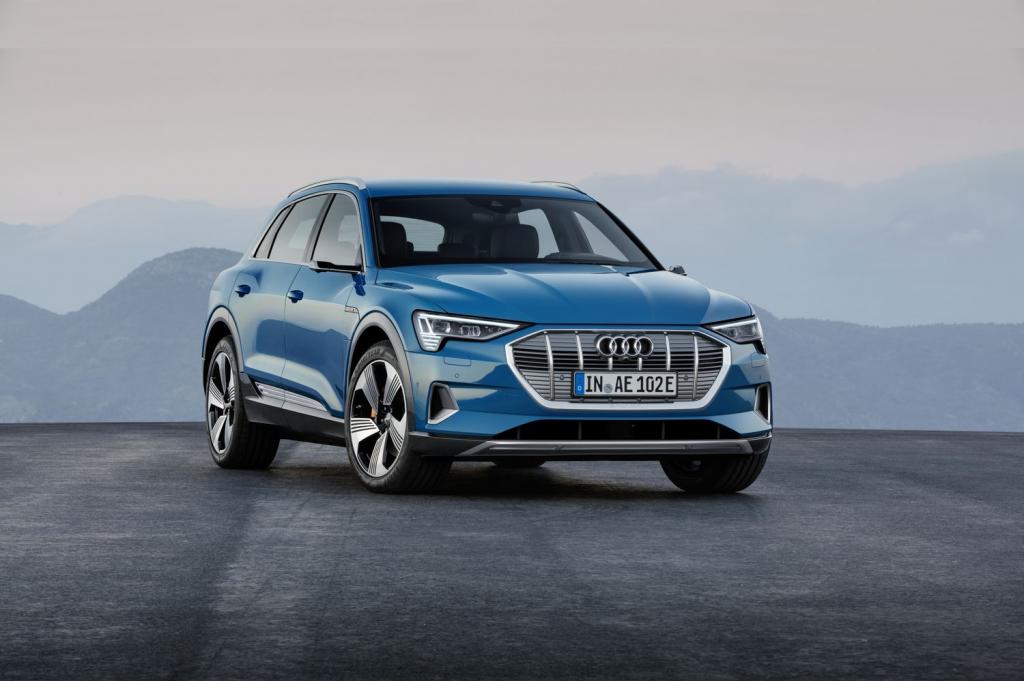 Audi s'attaque à Tesla avec le SUV électrique e-tron - photo 12